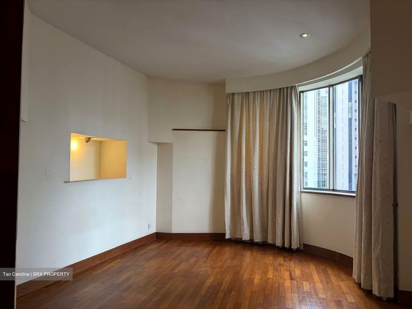 Horizon Towers (D9), Condominium #558493781